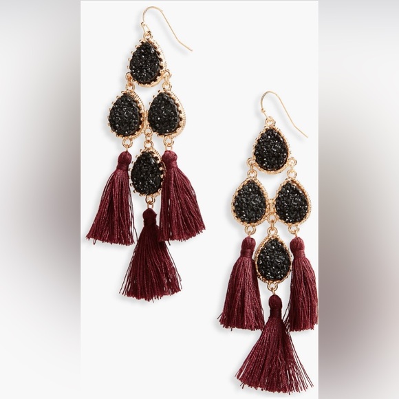 PANACEA TASSEL EARRINGS - Picture 6 of 7